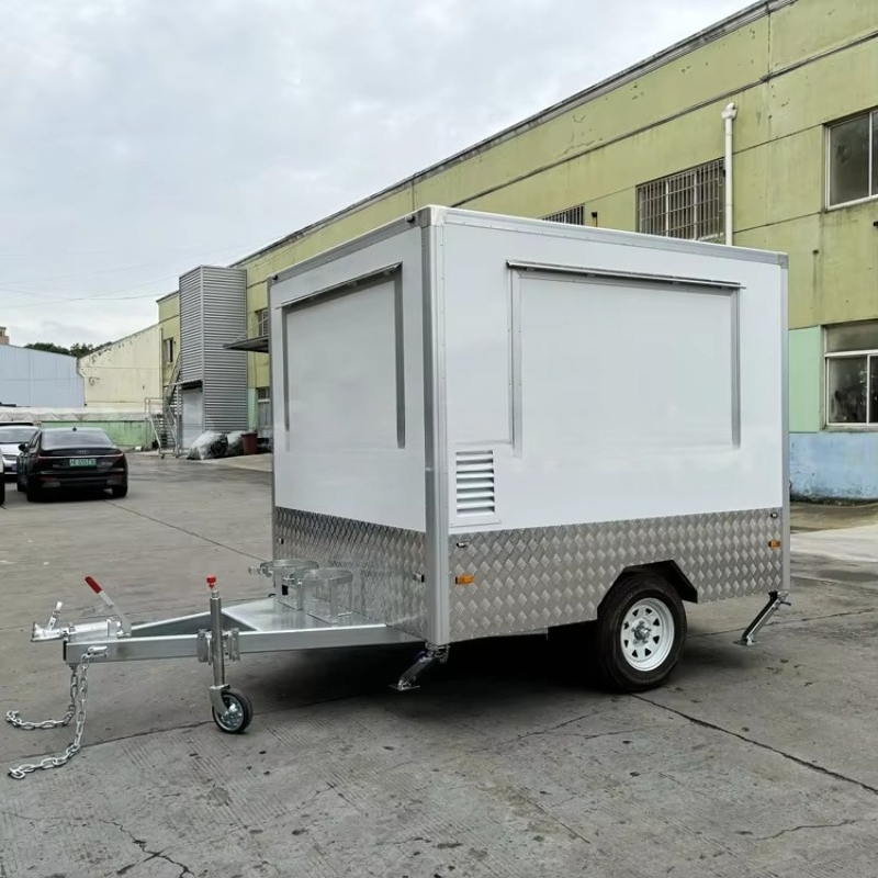Caminhões de Comida Rápida Móv - Food Truck With Snacks avaliação e preço